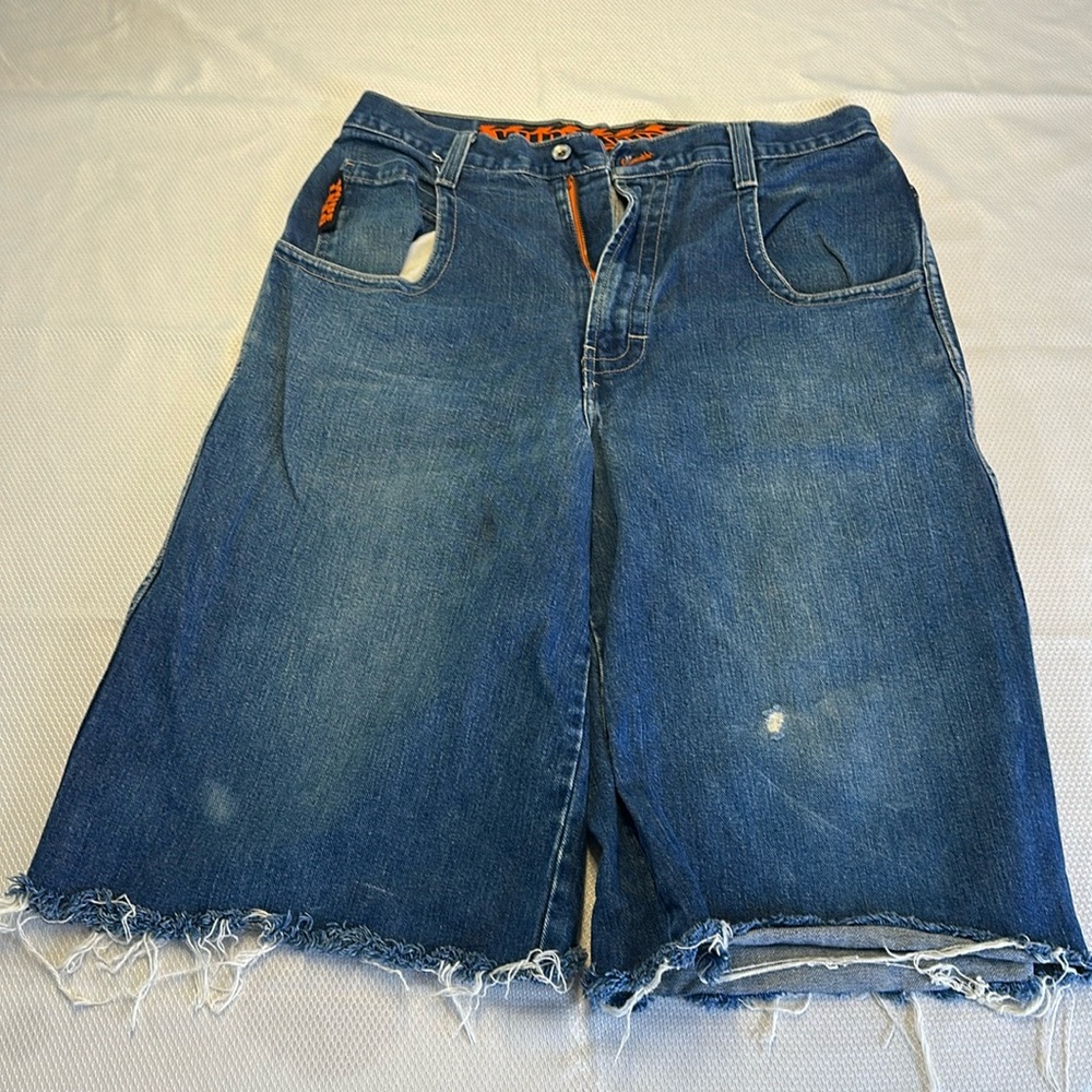 JNCO wide load cut off shorts